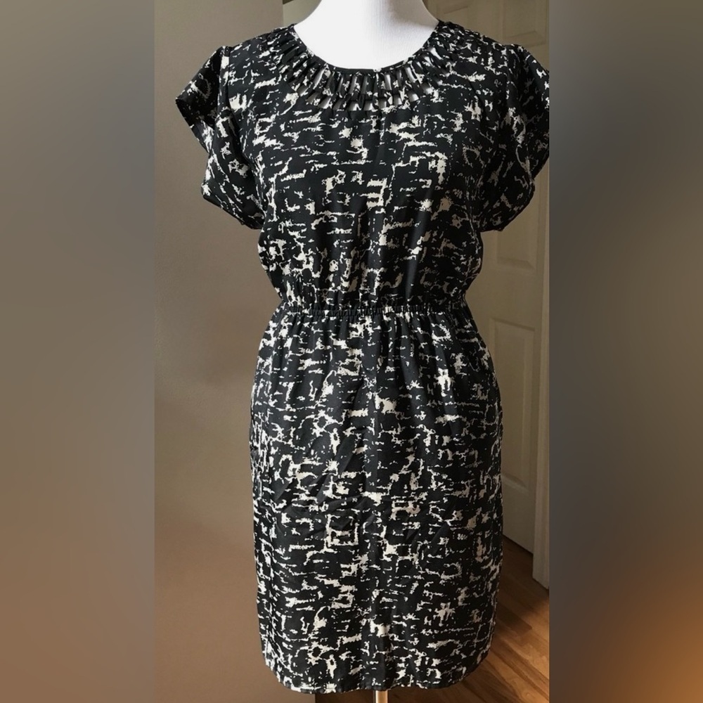 Mossimo Womens Black and cream Geometric Print Dress Short Sleeve - Picture 3 of 9